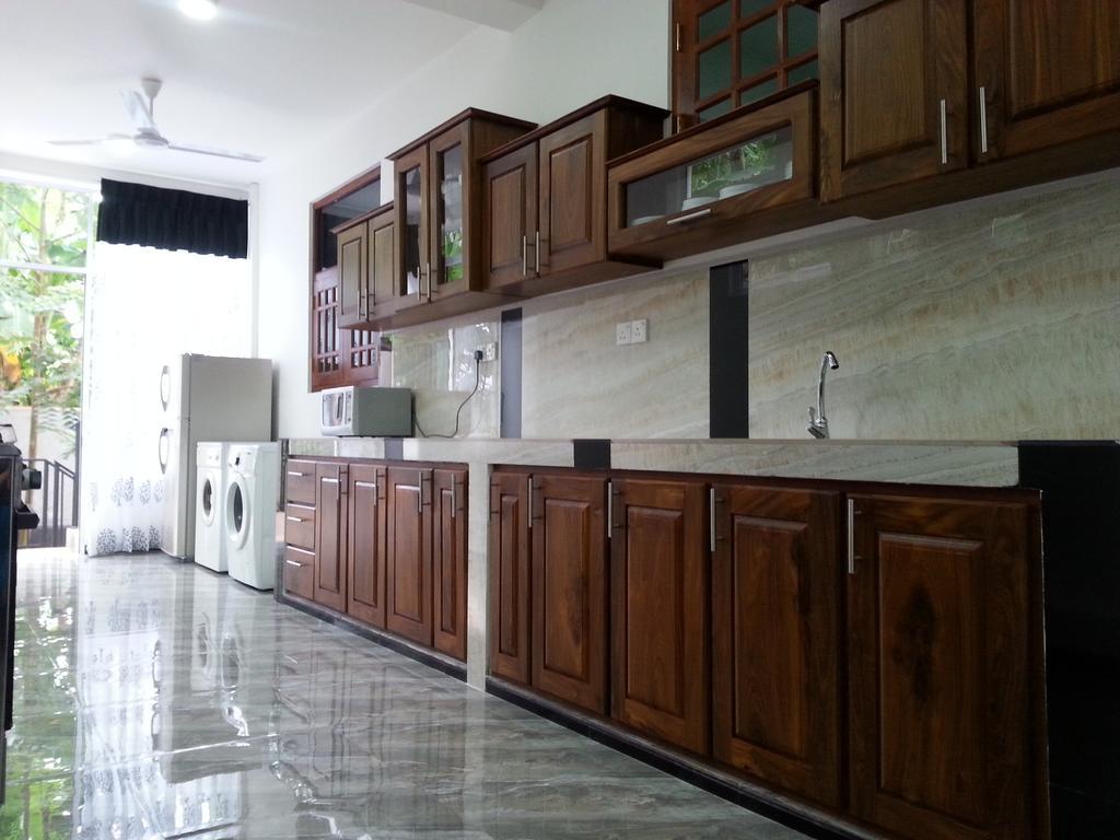 Coral Palm Villa And Apartment Unawatuna Habitación foto